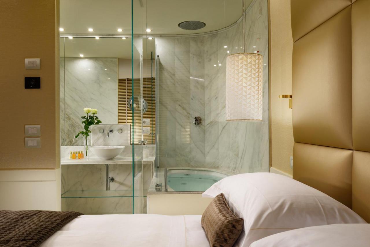 Ponte Vecchio Suites & Spa Florence Exterior photo