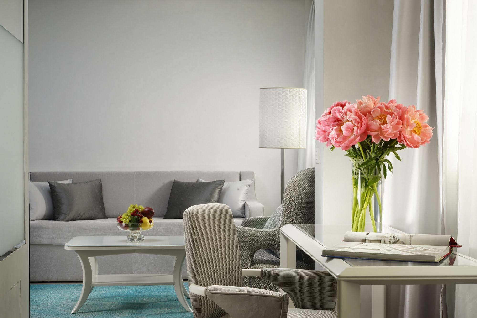 Ponte Vecchio Suites & Spa Florence Exterior photo